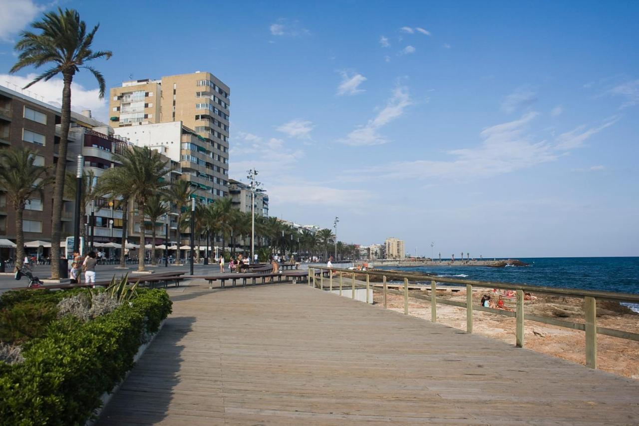 Homely Apartments Playa De Los Locos Torrevieja Exterior foto