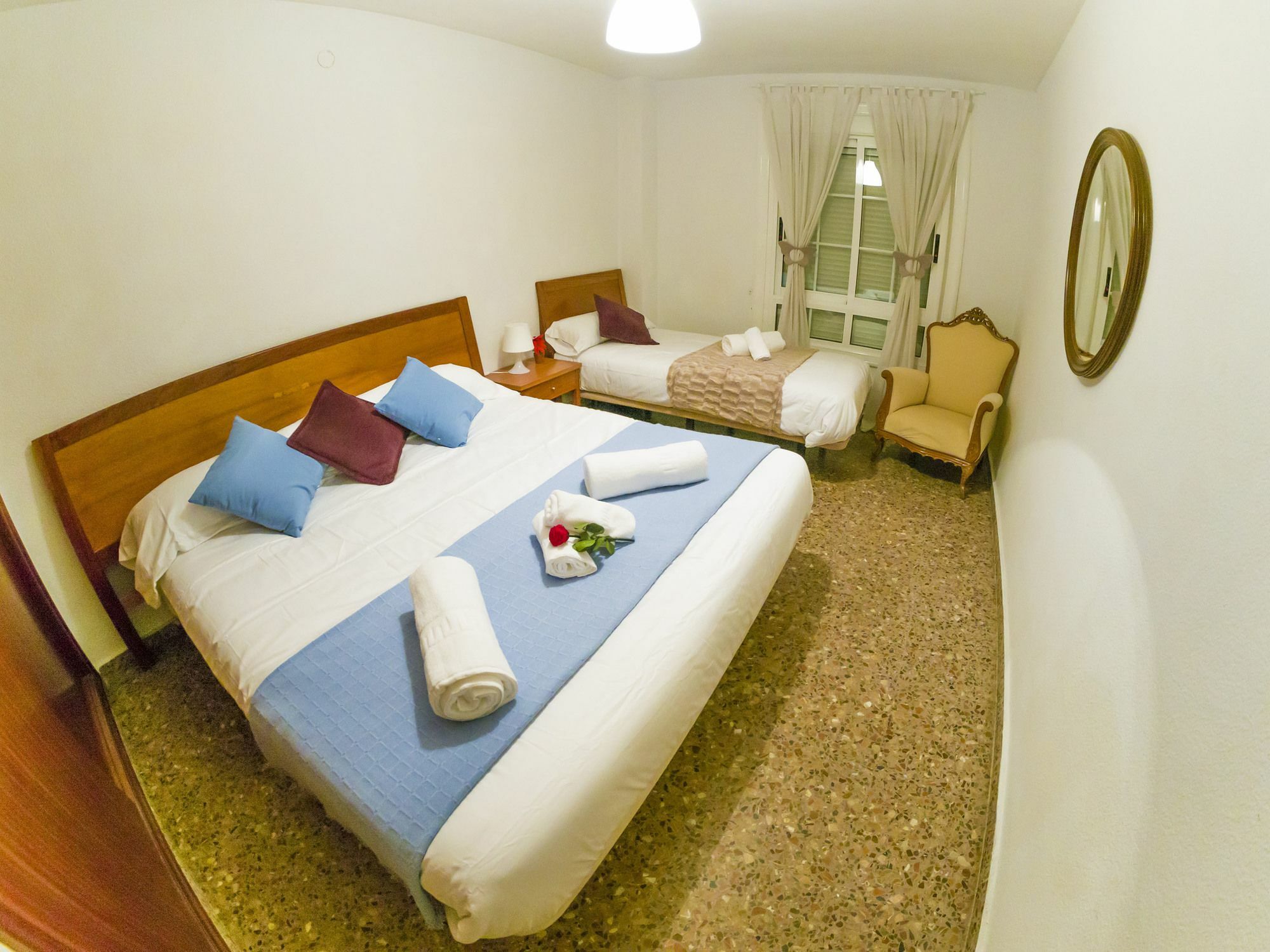 Homely Apartments Playa De Los Locos Torrevieja Exterior foto